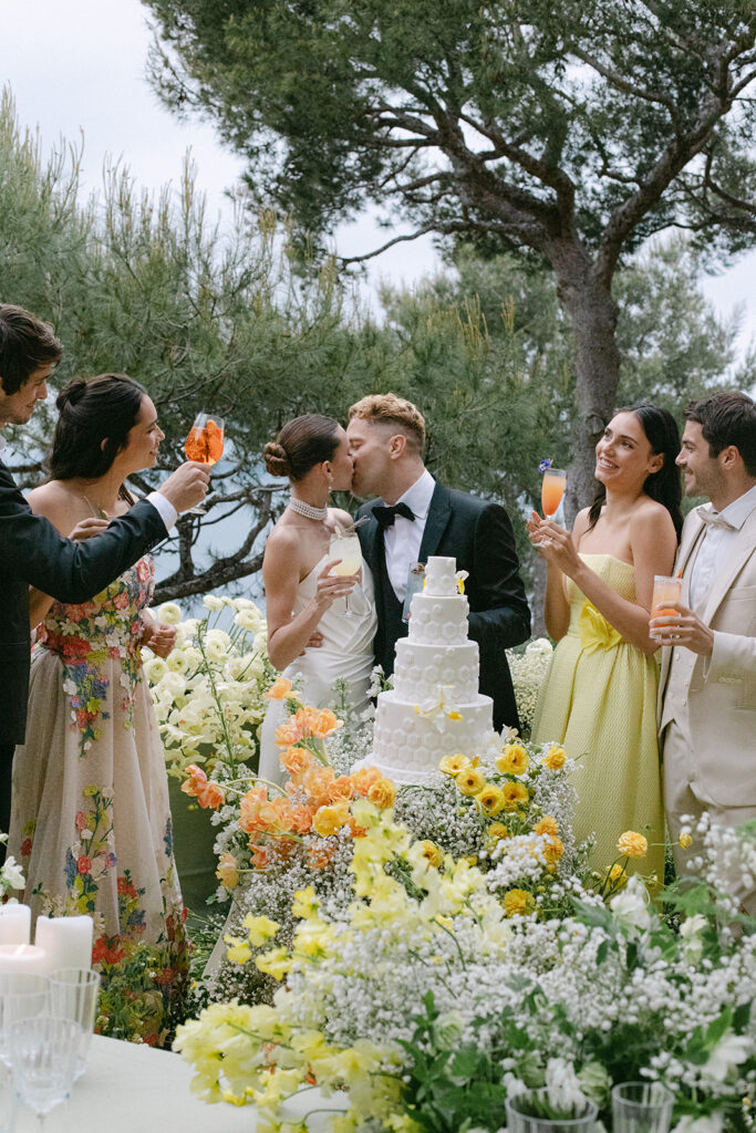 Un mariage d’exception avec vue sur la Méditerranée au Four Seasons Cap-Ferrat. Mariage haute de gamme Côte d'Azur