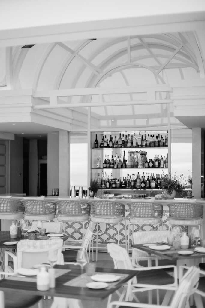 Un mariage d’exception avec vue sur la Méditerranée au Four Seasons Cap-Ferrat. Mariage haute de gamme Côte d'Azur